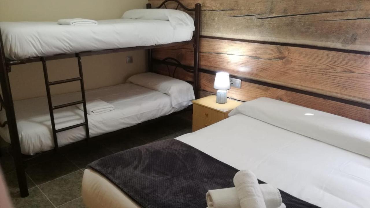 Apartamentos Los Robles Alcala del Jucar Ngoại thất bức ảnh